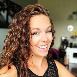 Meet your Posher, Lindsay